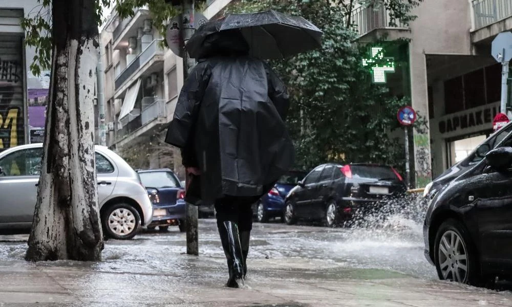 Καιρός: Βροχές και σποραδικές καταιγίδες-Η θερμοκρασία θα φτάσει τους 25 βαθμούς στην Κρήτη